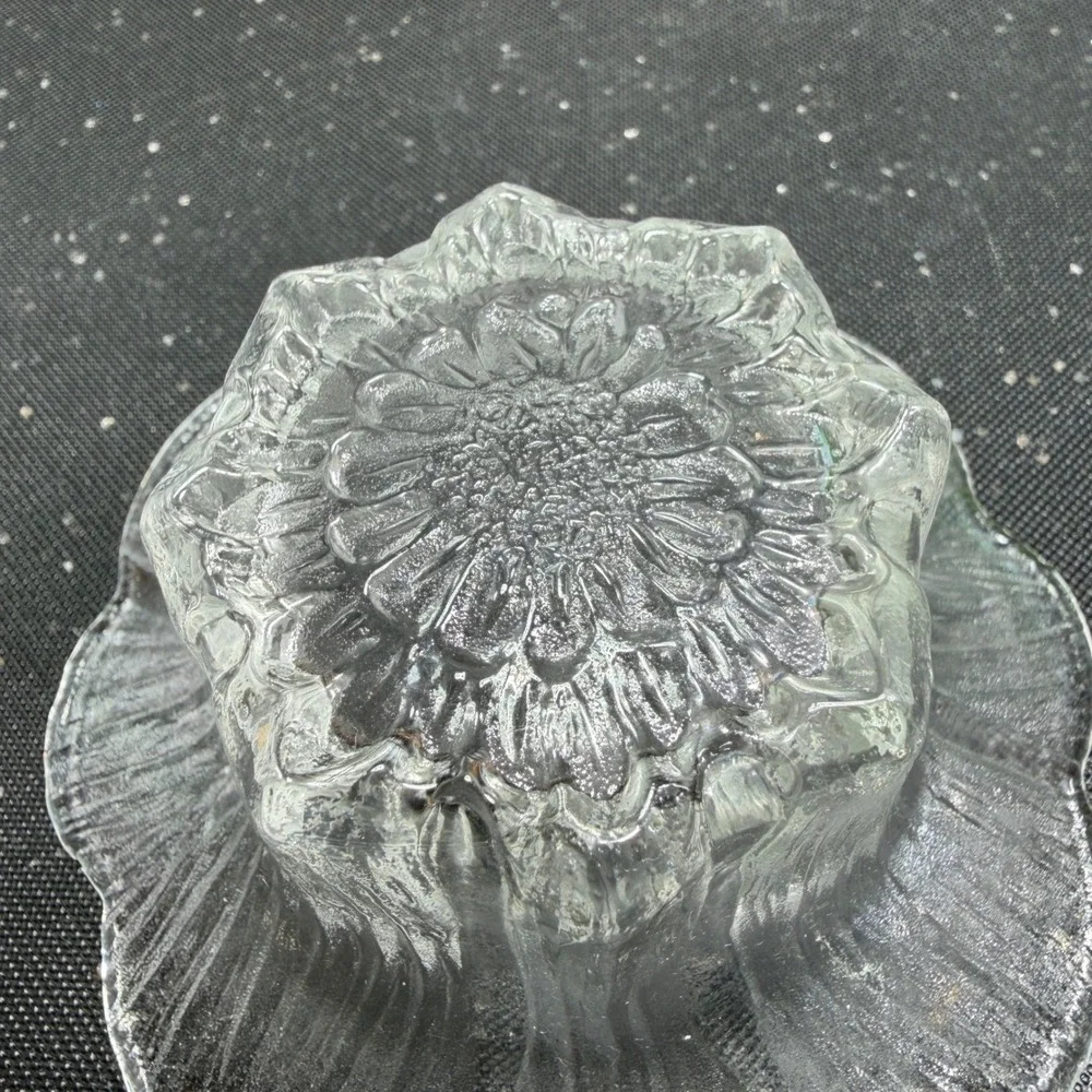 Lasisepat Mantsala Flower Candle Holder Votive Clear Textured Glass Finland 4in